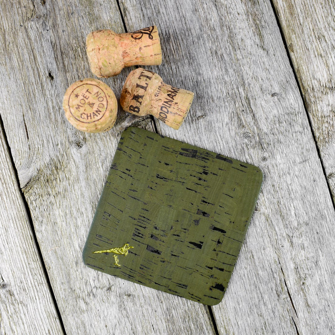 Lasinalunen vihreä valmistettu käsityönä Suomessa