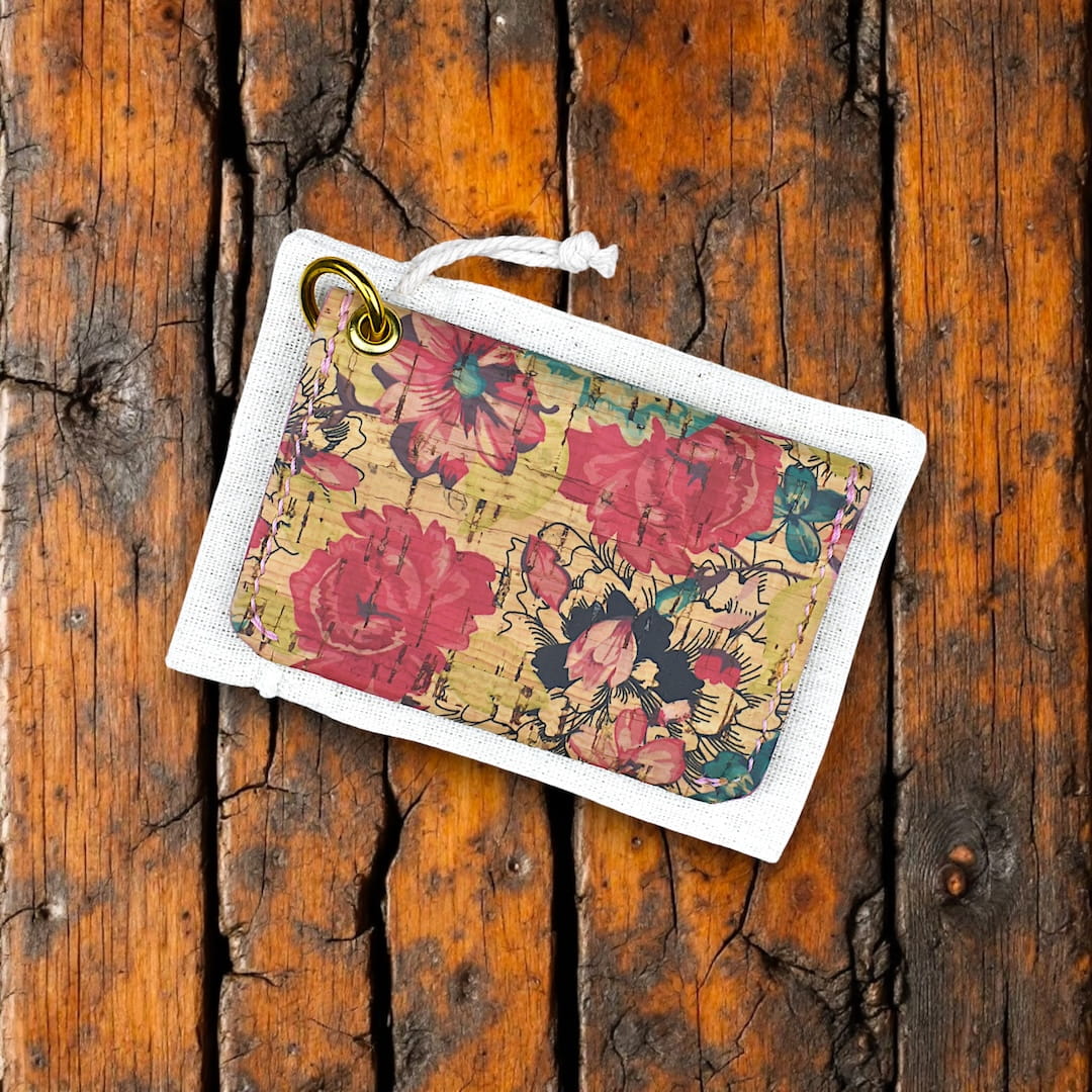 Kukkaro kukallinen valmistettu Suomessa käsityönä korkista